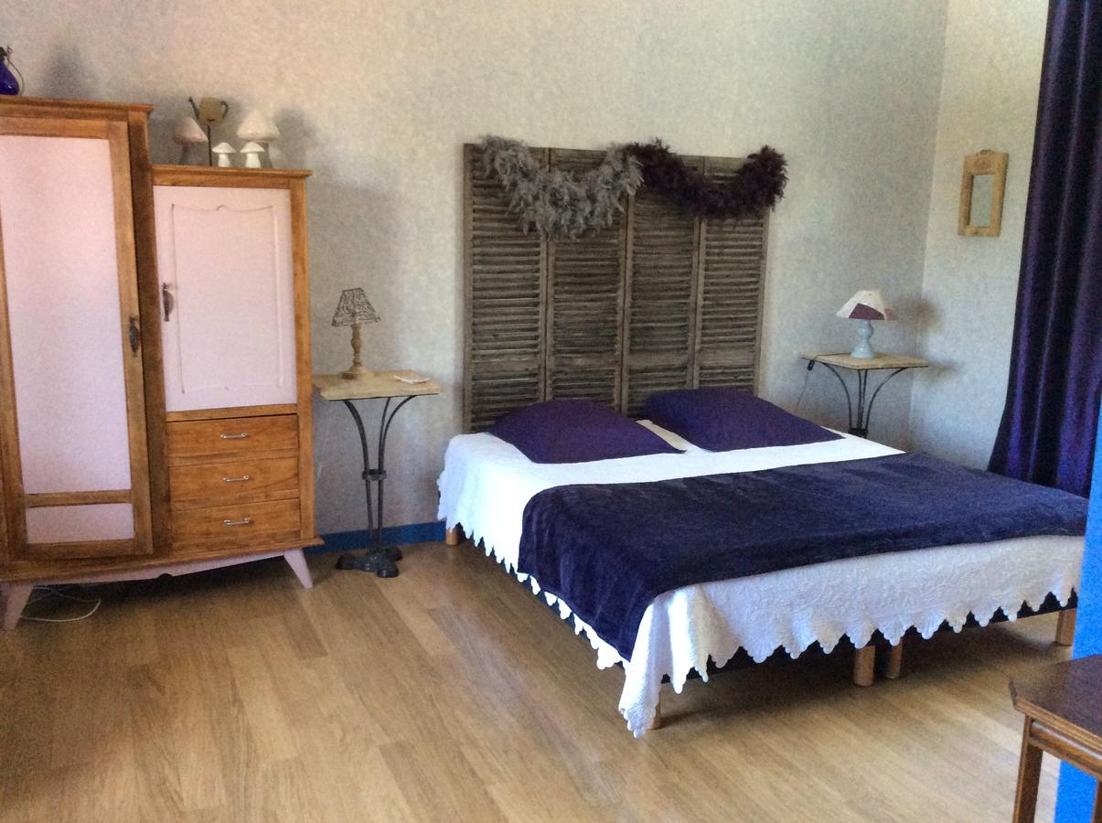 Le Relais Du Grand Logis Bed & Breakfast Civrieux Exterior photo